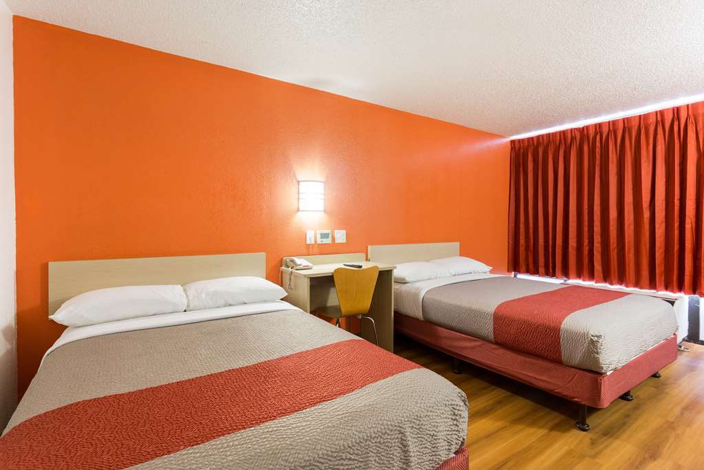Motel 6-North Palm Springs, Ca - North Bilik gambar