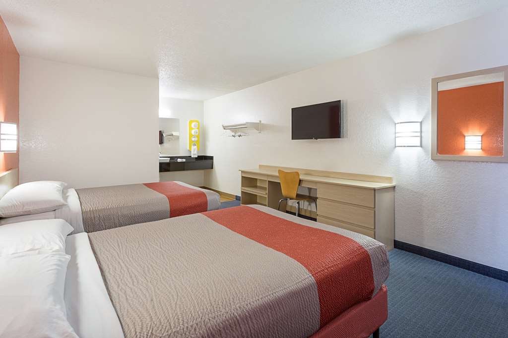 Motel 6-North Palm Springs, Ca - North Bilik gambar