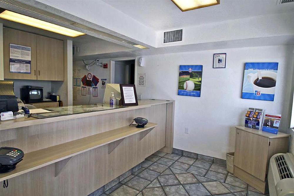 Motel 6-North Palm Springs, Ca - North Dalaman gambar