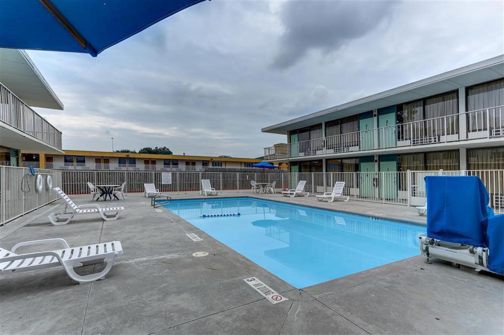 Motel 6-North Palm Springs, Ca - North Kemudahan gambar