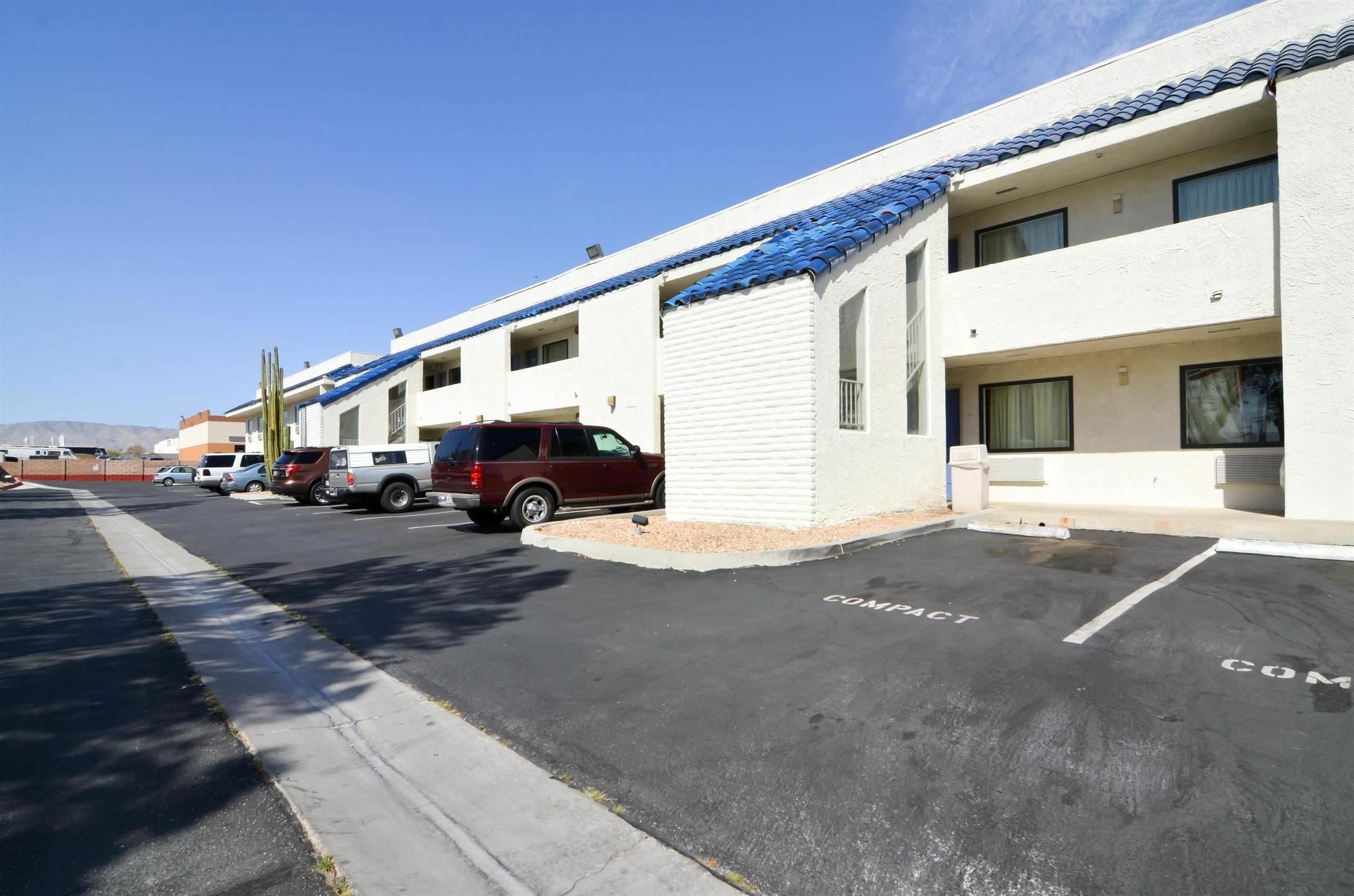 Motel 6-North Palm Springs, Ca - North Luaran gambar